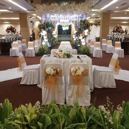 Eku Hall Mall Artha Gading